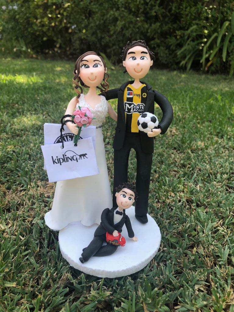 Novios de torta personalizados 5